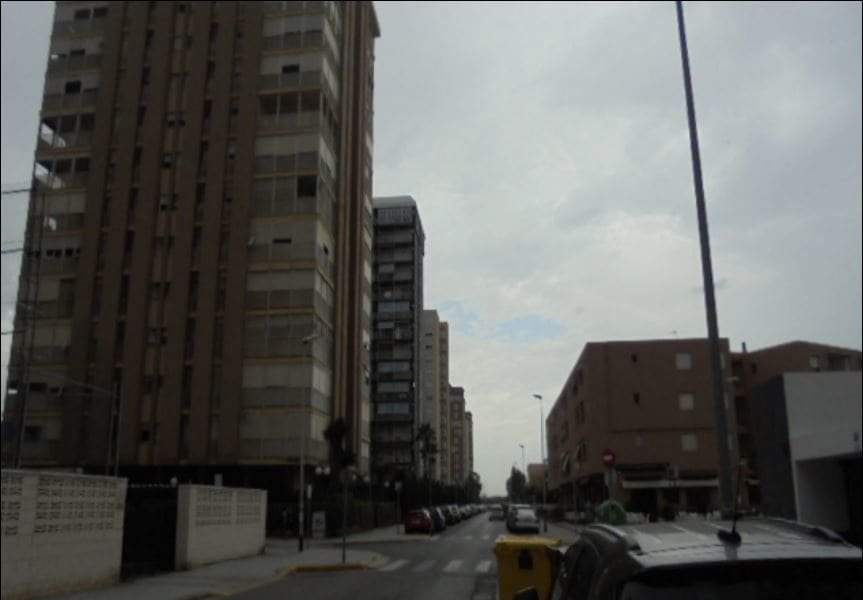 Garaje en venta en Calle Cantarrana La Pobla De Farnals Valencia
