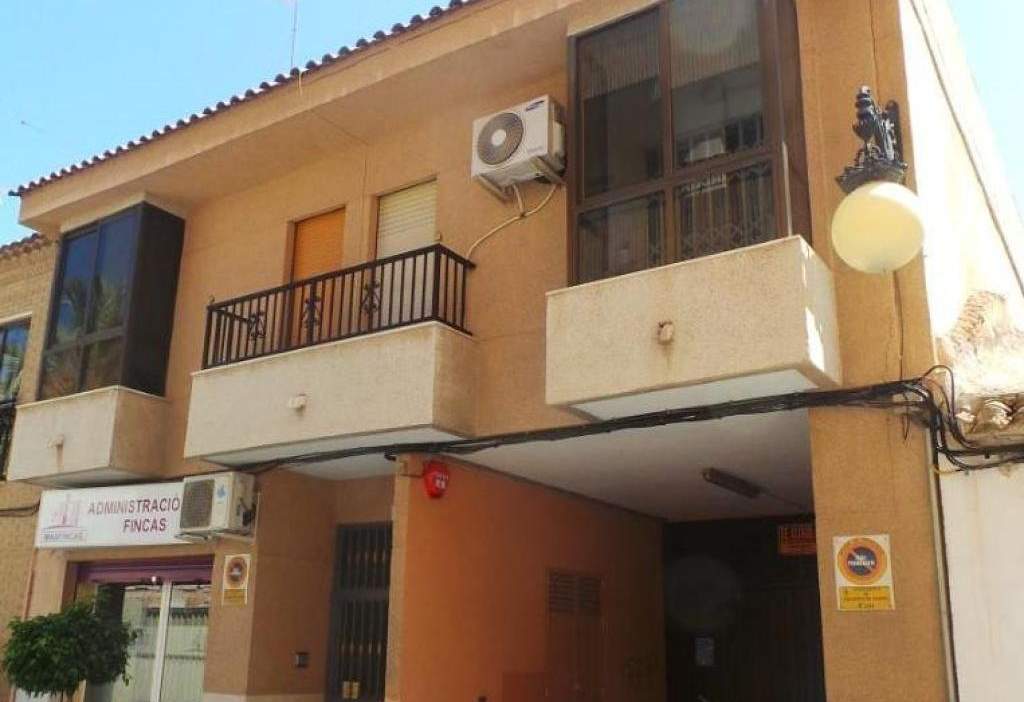 Garaje en venta  en Calle Pi Y Margall San Vicente Del Raspeig Alicante