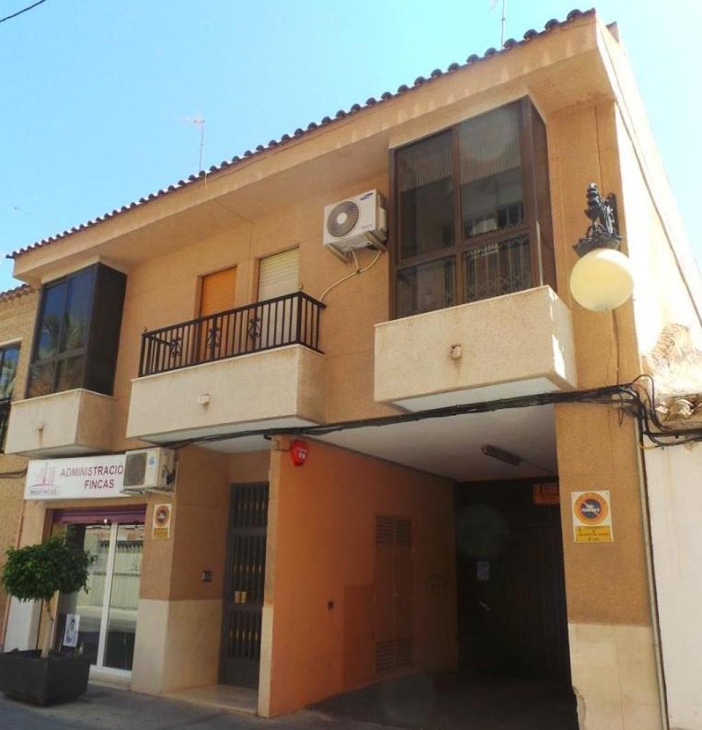 Garaje en venta  en Calle Pi Y Margall San Vicente Del Raspeig Alicante