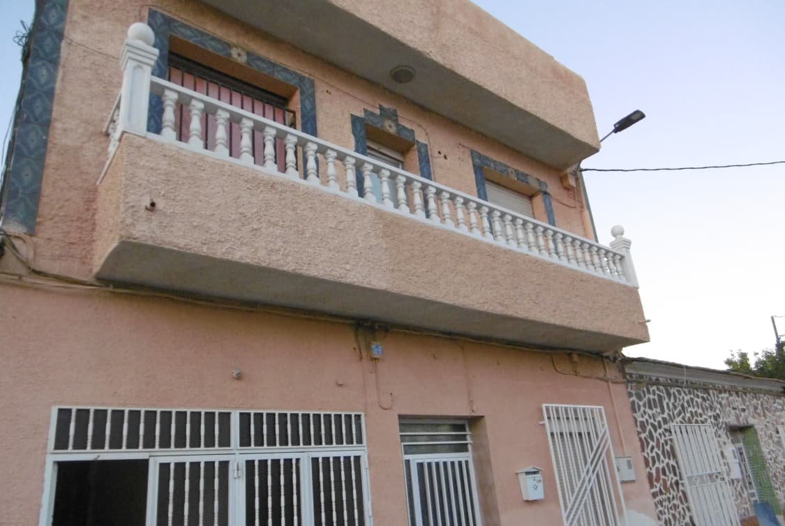 Chalet Adosado en venta en Calle Buenos Aires Alcantarilla Murcia