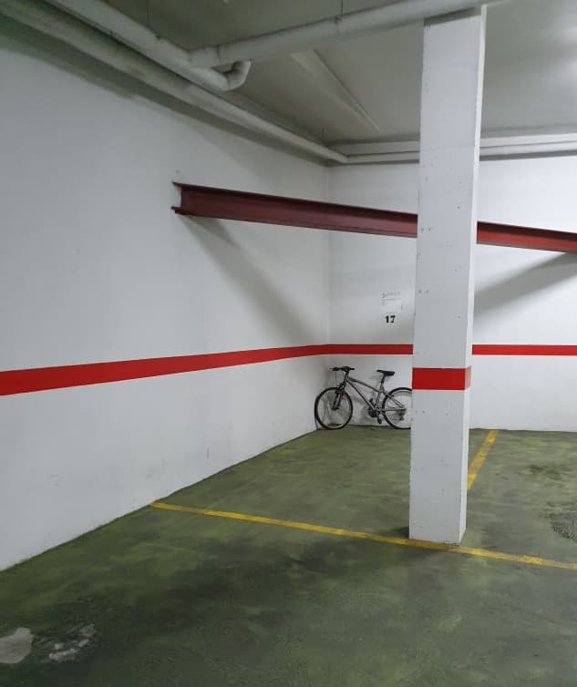 Garaje en venta  en Calle Aragon Utiel Valencia