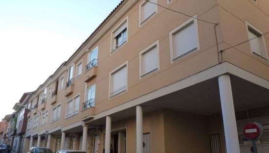 Garaje en venta  en Calle Aragon Utiel Valencia