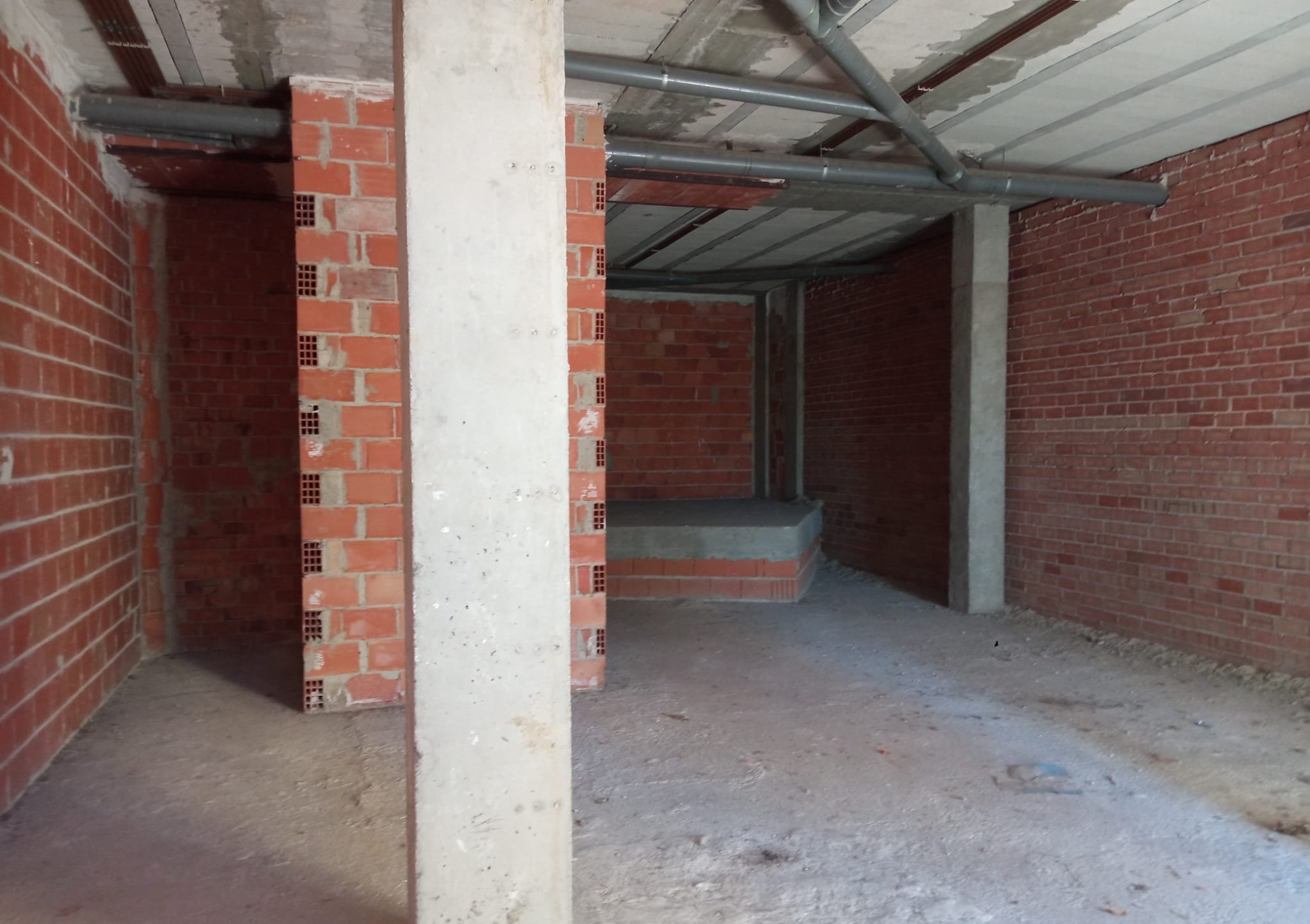 Local comercial a la venta en cvereda de los pablos en Murcia por 57000 con 95m en condiciones de restauracin