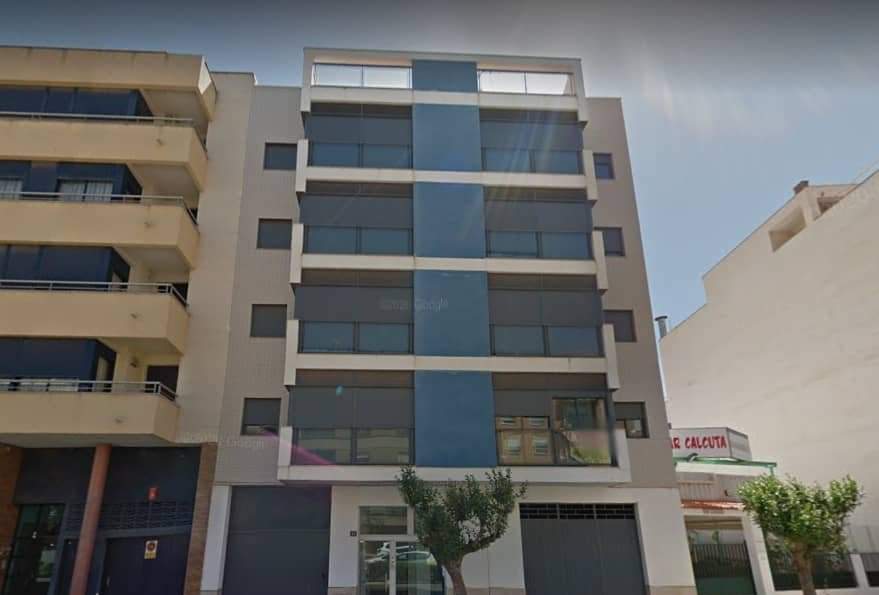 Local Comercial en venta  en Avenida Primero De Mayo Betx Castelln