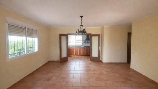 Chalet en venta en Albalat De Taronchers, Valencia