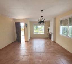 Chalet en venta en Albalat De Taronchers, Valencia