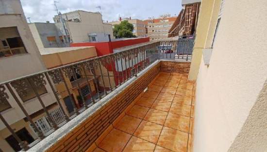 Se vende piso por 137.000 con 148m y 4 habitaciones en cgoya. residencial cabanes en Oropesa del MarOrpesa
