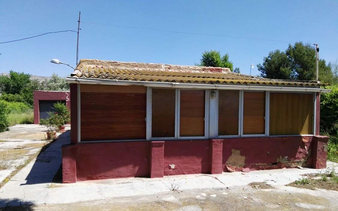 Unifamiliar Casa De Pueblo en venta  en Polgono Las Tiesas N 53 Villena Alicante