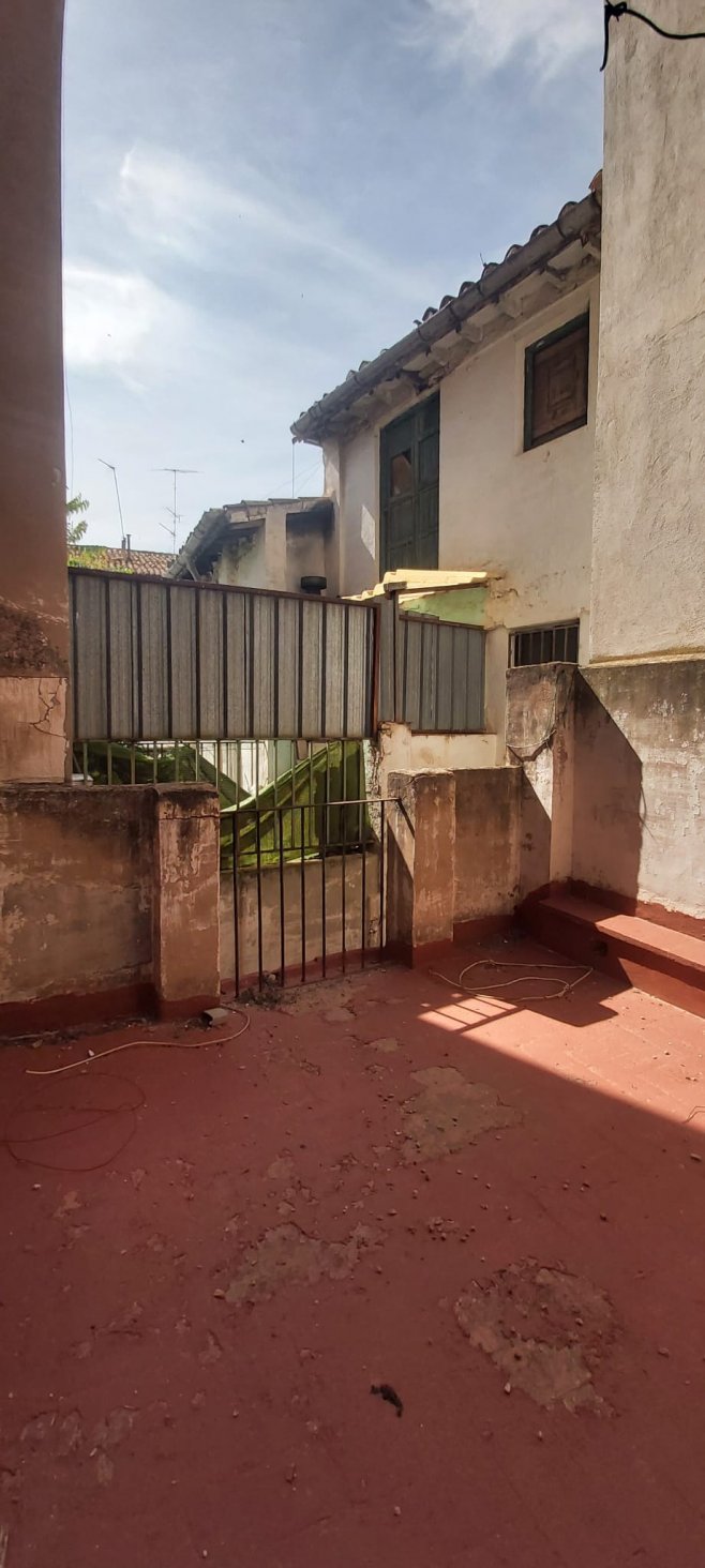 Piso en venta en Requena, Valencia