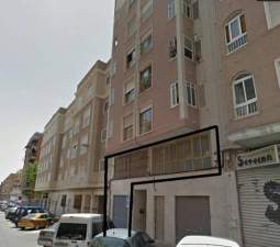 Local Comercial en venta  en Calle Diego Fuentes Serrano Elche Alicante