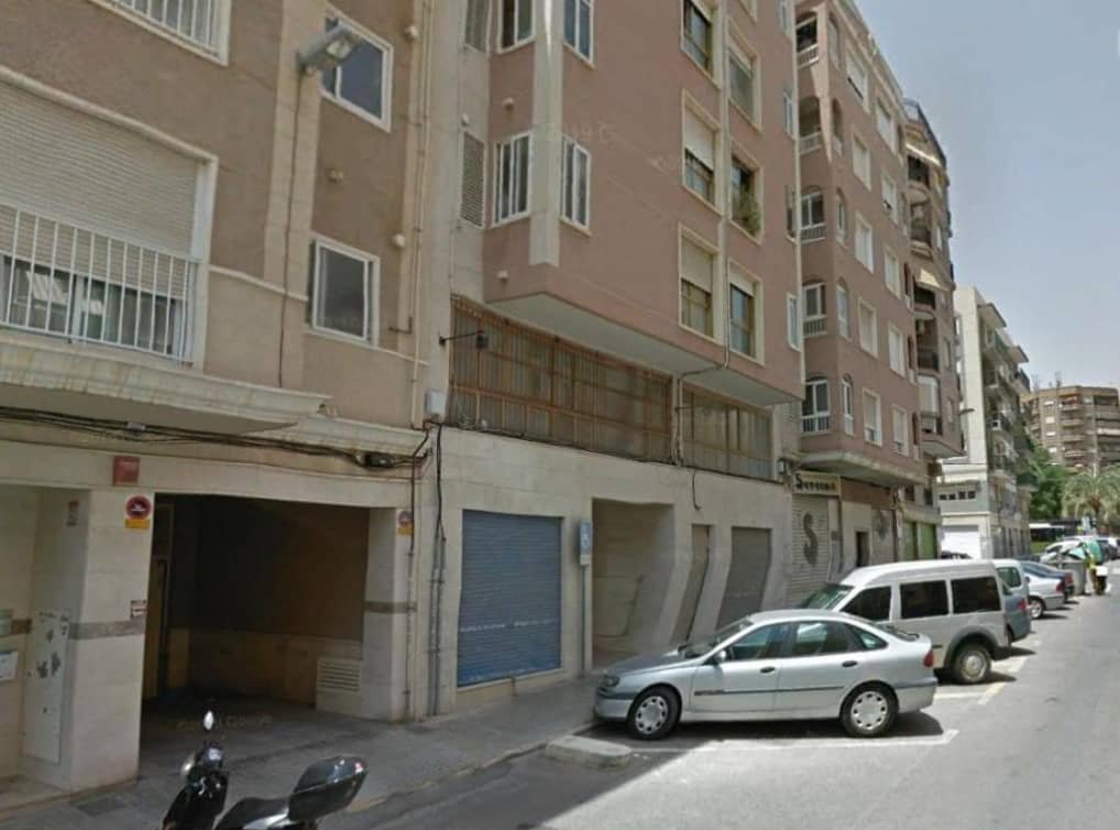 Local Comercial en venta  en Calle Diego Fuentes Serrano Elche Alicante