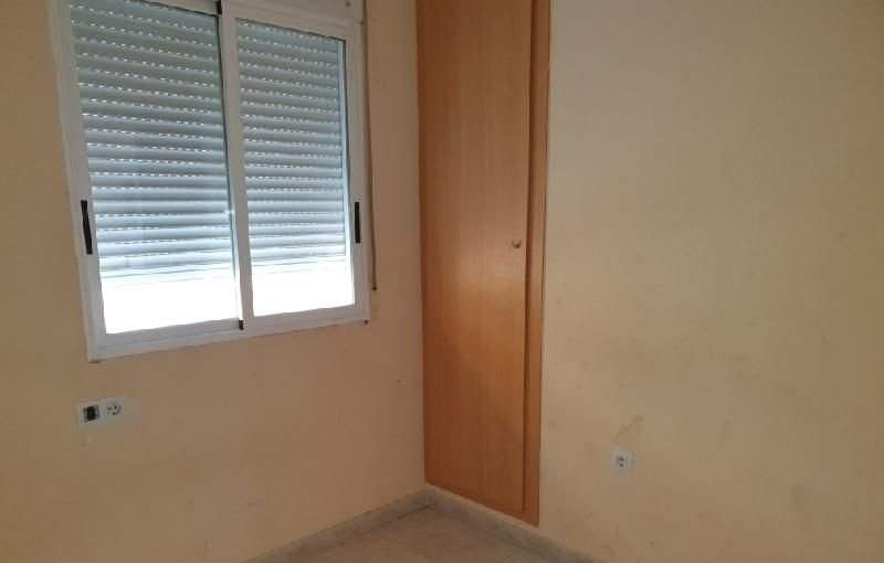 Descubre piso por 59000 con 49m y 3 habitaciones en calle nuestra sra paciencia en Oropesa del MarOrpesa