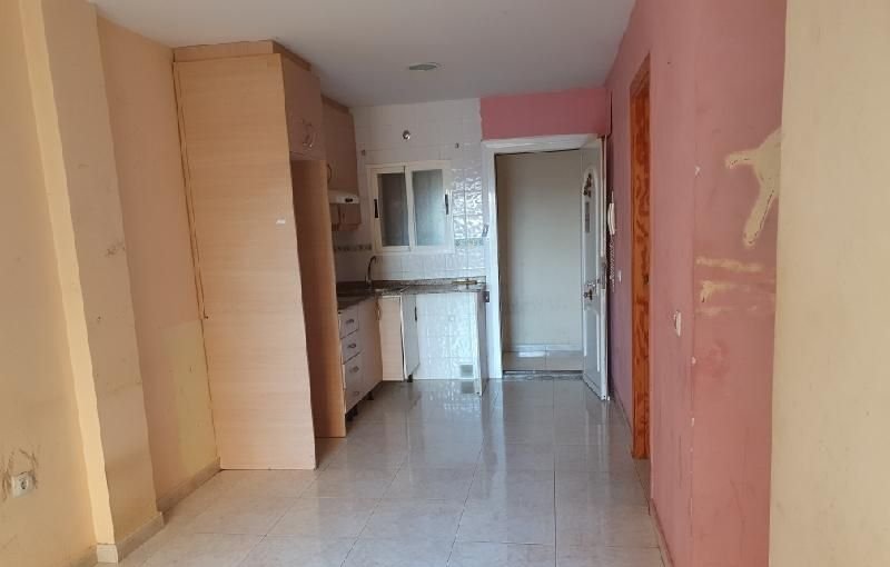 Descubre piso por 59000 con 49m y 3 habitaciones en calle nuestra sra paciencia en Oropesa del MarOrpesa