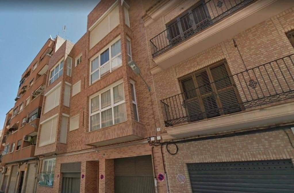 Garaje en venta  en Calle Esteban Ballester Valencia Valencia
