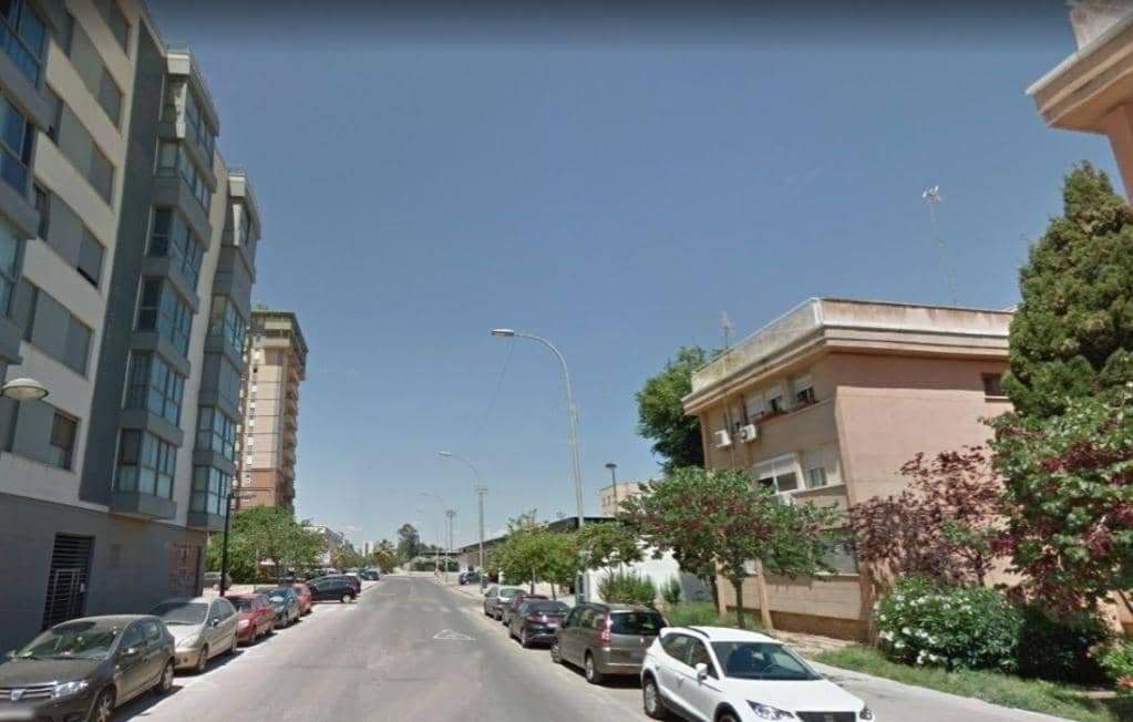 Garaje en venta  en Calle Esteban Ballester Valencia Valencia