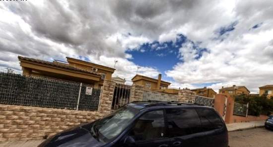 Chalet adosado en Huerto de la Rabasa - Montserrat - Valencia