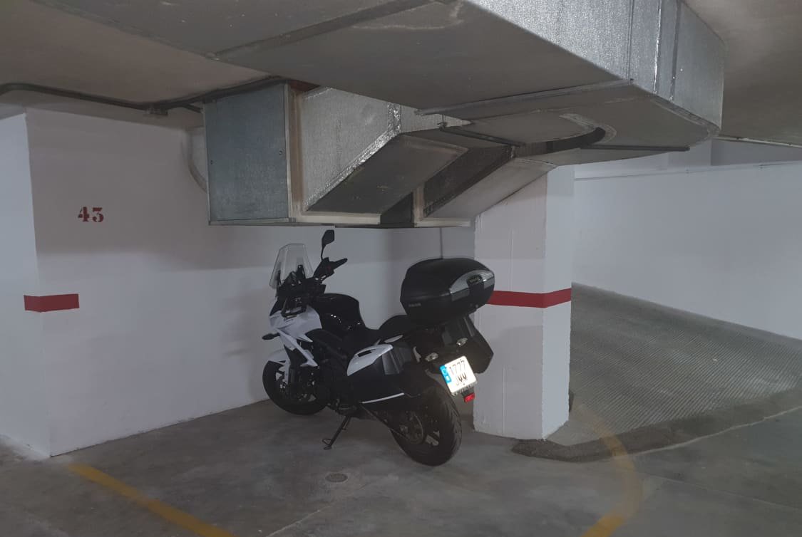 Garaje en venta  en Calle Pintor Lorenzo Casanova Alicante Alicante