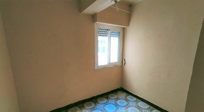 Piso en venta en Calle Aragon Elda Alicante