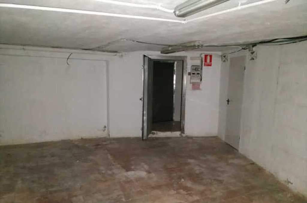 Garaje en venta  en Calle Doctor Gomez Ferrer Cullera Valencia