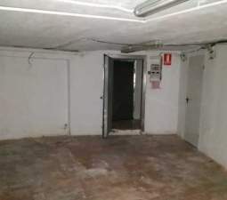 Garaje en venta  en Calle Doctor Gomez Ferrer Cullera Valencia