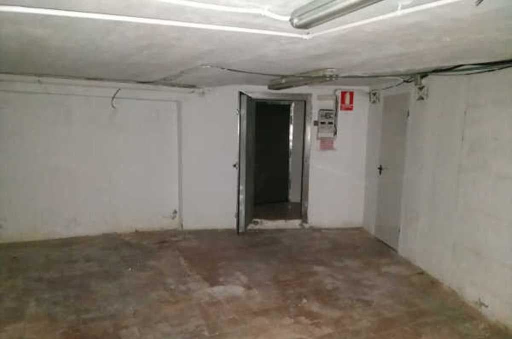 Garaje en venta  en Calle Doctor Gomez Ferrer Cullera Valencia