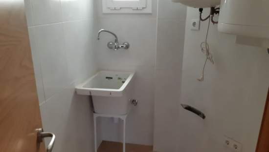 Piso en venta en AV. 9 D'octubre, L'alcúdia De Crespíns, Valencia de 120m, 3 habitaciones y 2 baños