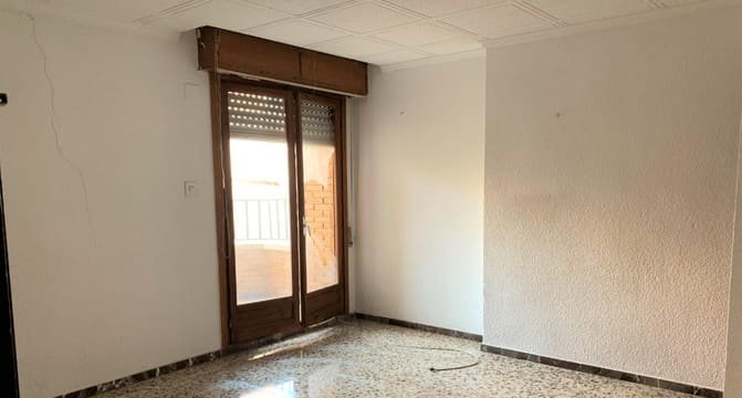 Piso en venta  en Avenida Chapi, Elda, Alicante