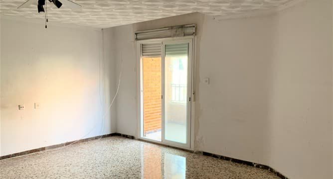 Piso en venta  en Avenida Chapi, Elda, Alicante