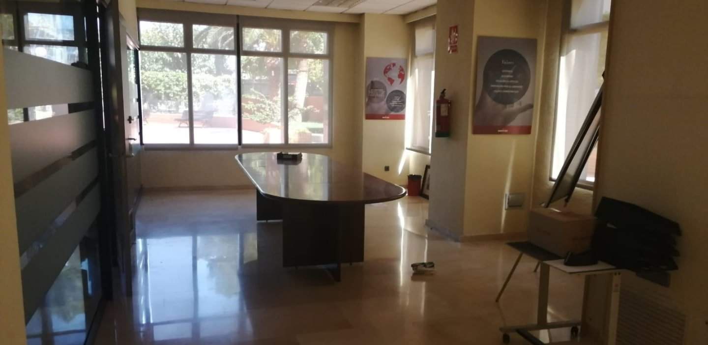 Local Comercial en venta  en Calle Derechos Humanos Murcia Murcia