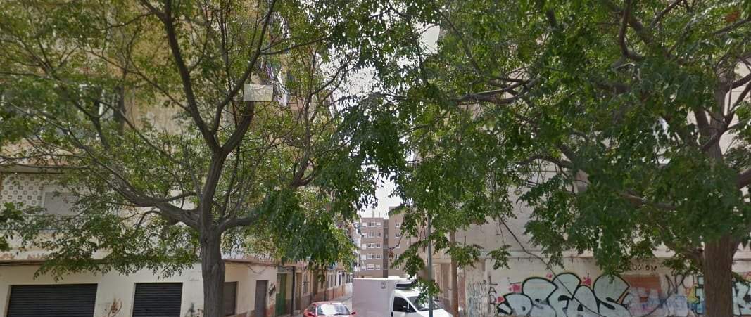 Unifamiliar Casa De Pueblo en venta  en Calle Diputado Jose Luis Barcelo, Alicante, Alicante