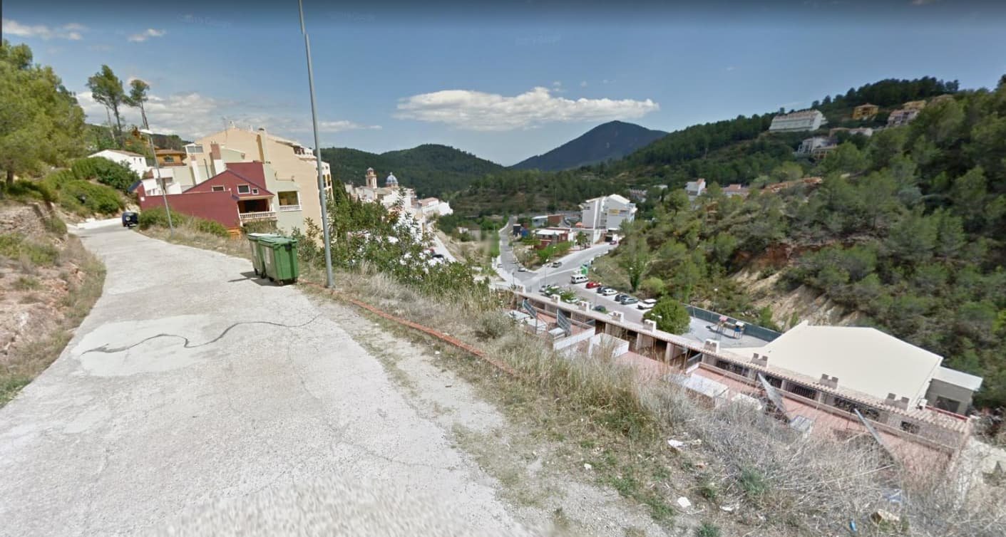Urbano Solar en venta  en Calle Benitandus Sueras Castelln
