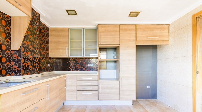 Se oferta casa en calle manuel montesinos, Castellón de la PlanaCastelló de la Plana, por 420.000 con 359m y 5 habitaciones