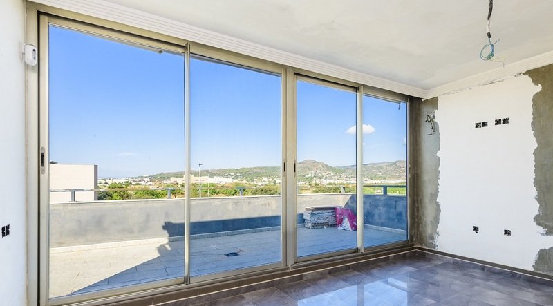 Se oferta casa en calle manuel montesinos, Castellón de la PlanaCastelló de la Plana, por 420.000 con 359m y 5 habitaciones