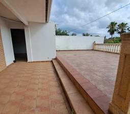Chalet en venta en Canals, Valencia