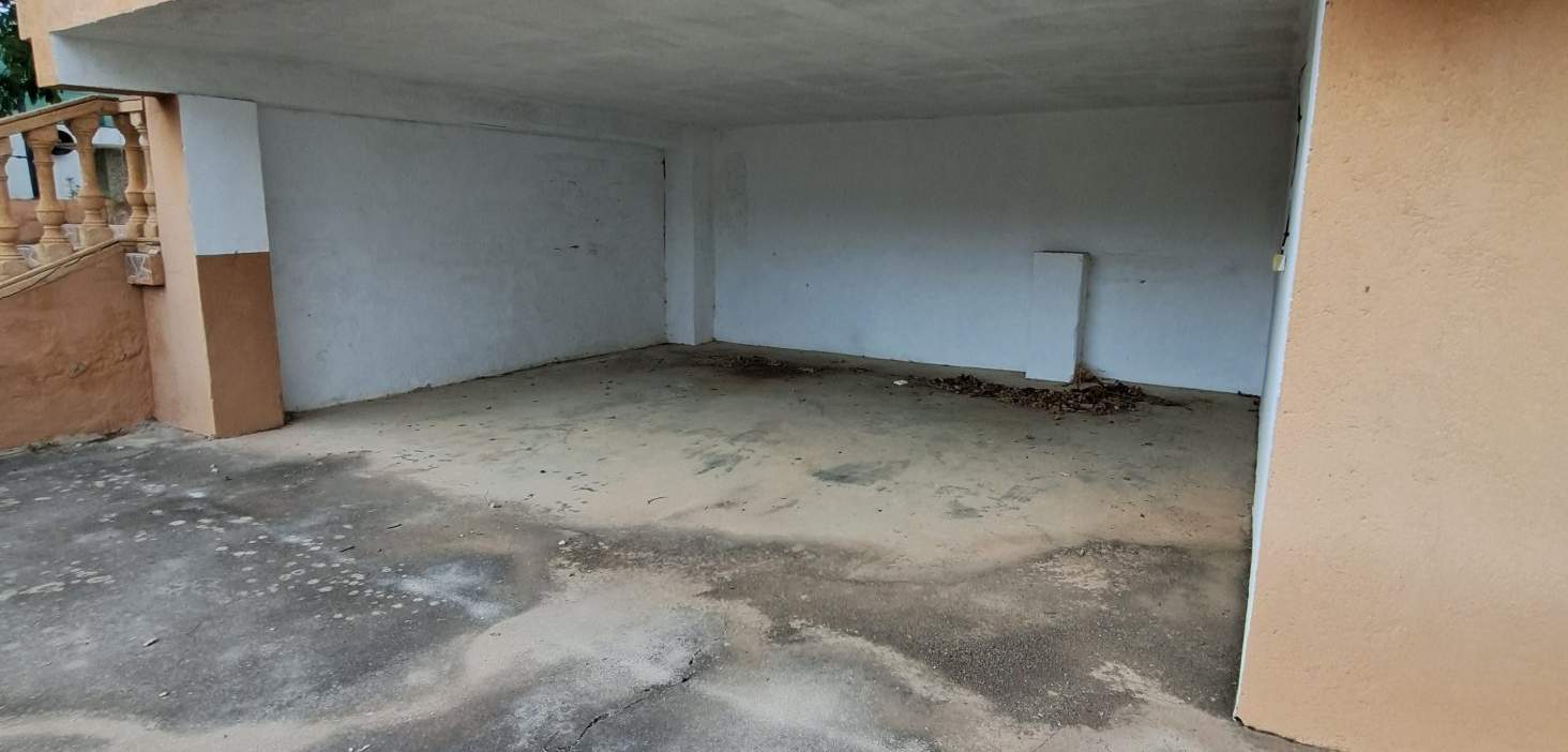 Chalet en venta en Canals, Valencia