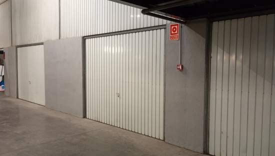 Local en venta en La Nucia, Alicante