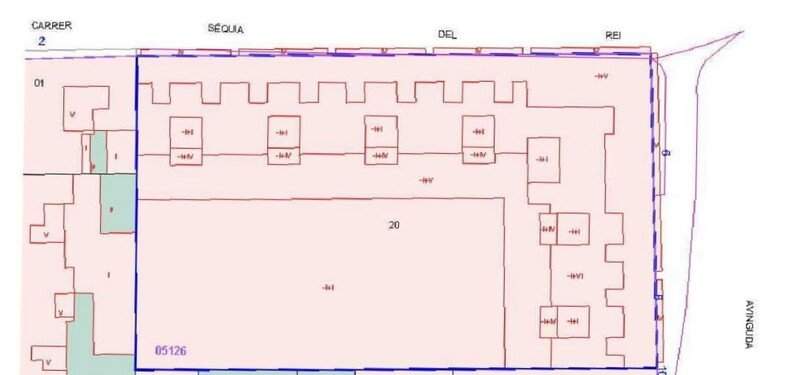 Se oferta local comercial en csequia del rey en Alc?sser por 714.240 de 2.205m