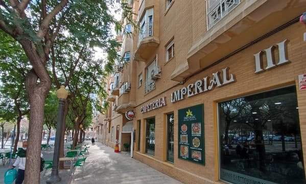 Local en venta en Calle Fontanar Elche Alicante