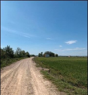 Se oferta finca rstica en calle bases partida huerto de torrente Sollana por 10000 con 2900m