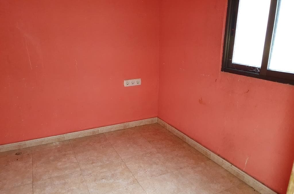 Unifamiliar Casa De Pueblo en venta  en Calle San Lluis Carcaixent Valencia