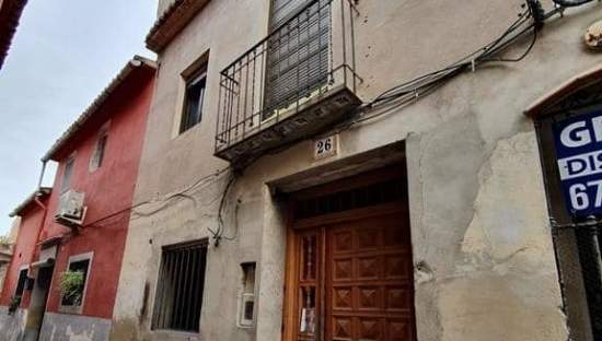 Unifamiliar Casa De Pueblo en venta  en Calle San Lluis Carcaixent Valencia