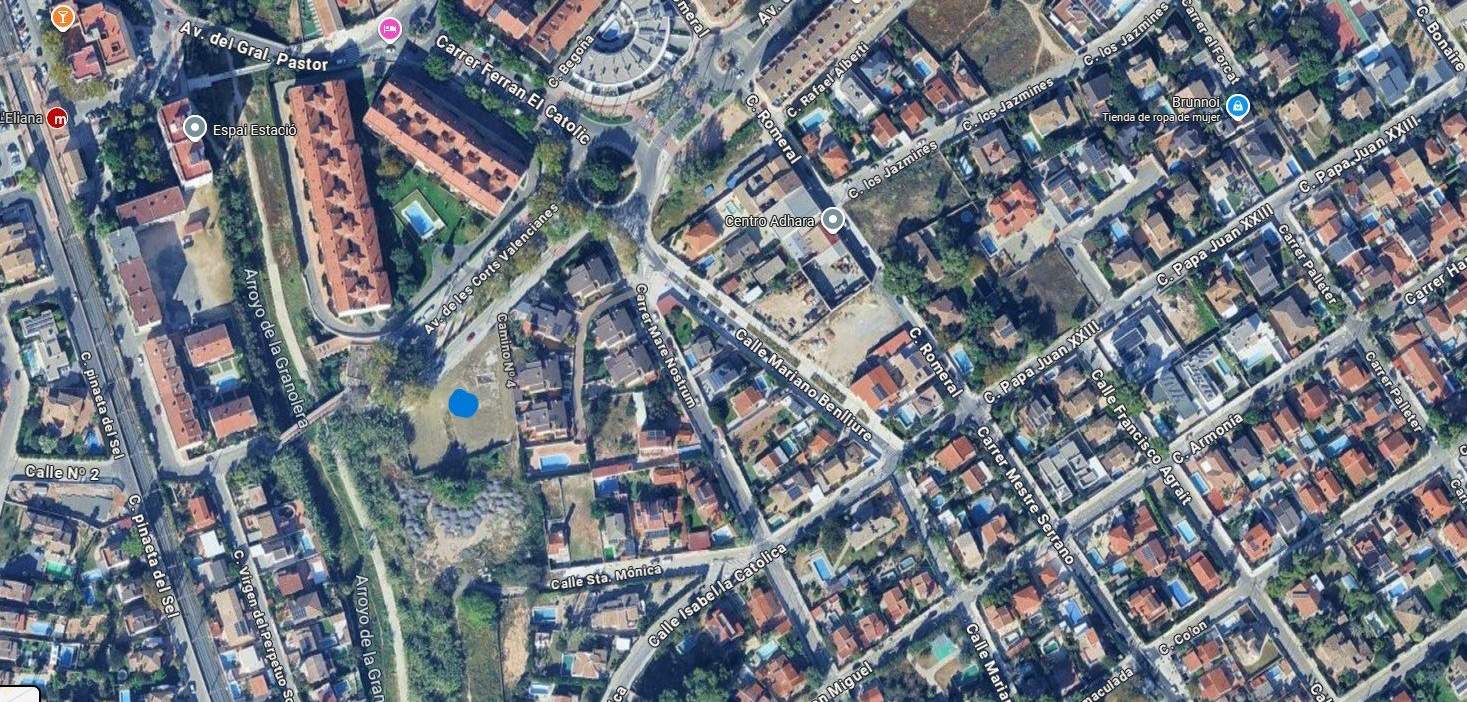 Terreno Urbano en venta en La Eliana, Valencia