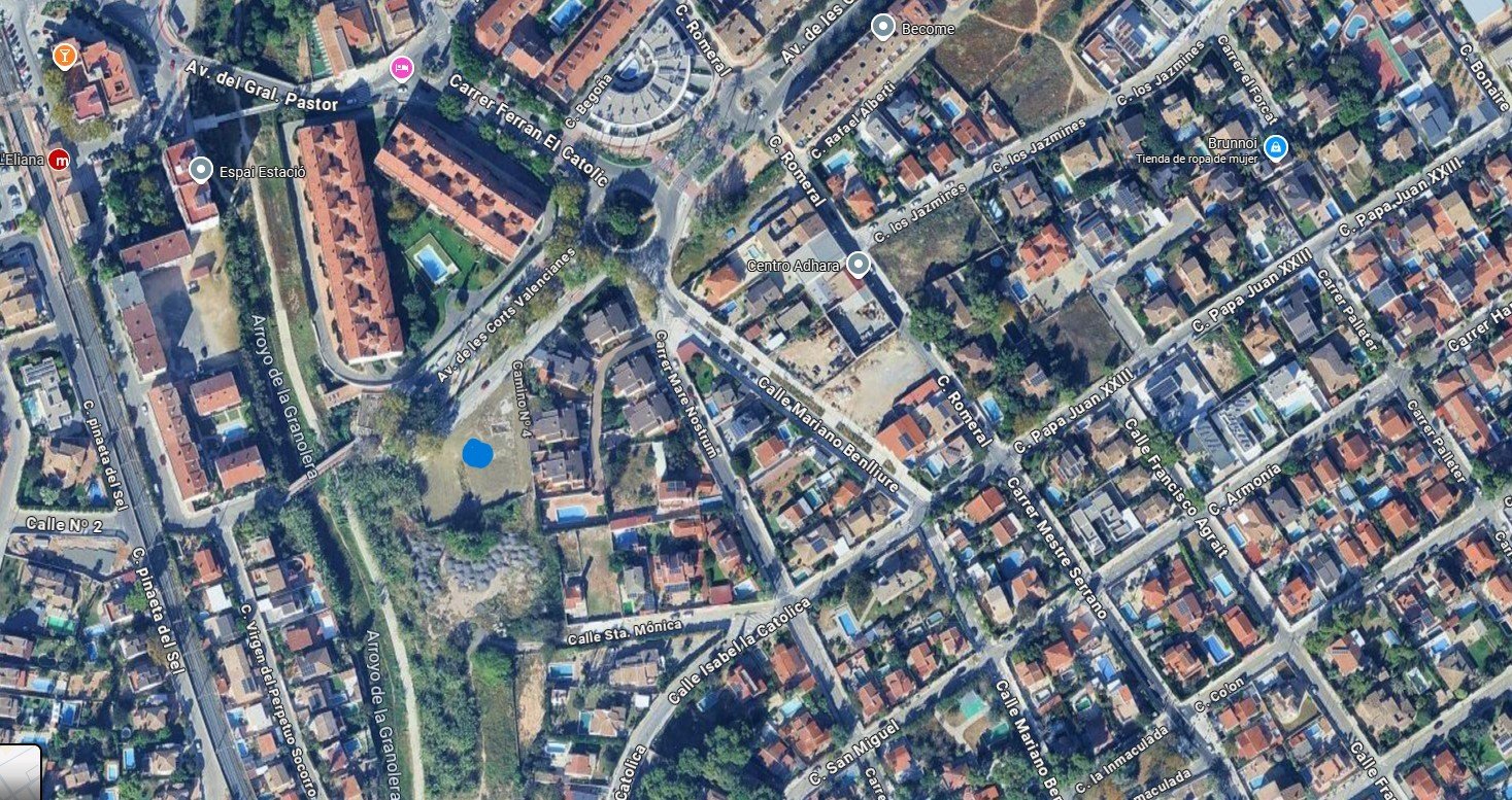 Terreno Urbano en venta en La Eliana, Valencia