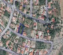 Urbano Solar en venta  en Calle Altury Turs Valencia