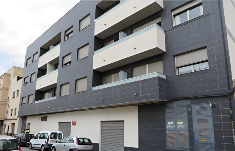 Local en venta en Almazora, Castellón