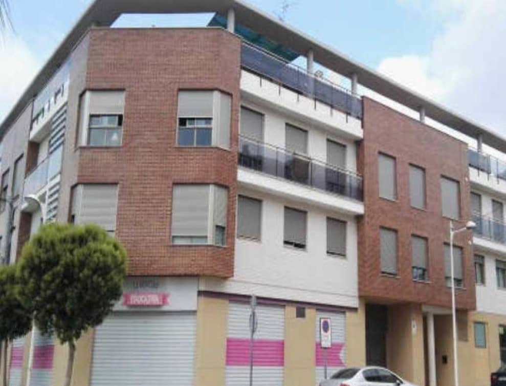 Garaje en venta  en Avenida Alcalans Dels Montserrat Valencia