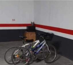 Garaje en venta  en Avenida Alcalans Dels Montserrat Valencia