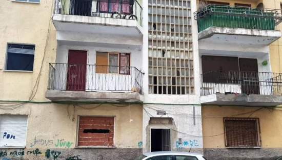 Piso en venta en Calle Becquer Crevillent Alicante