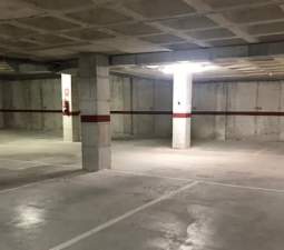 Garaje en venta  en Calle Manuel De  Falla Castalla Alicante