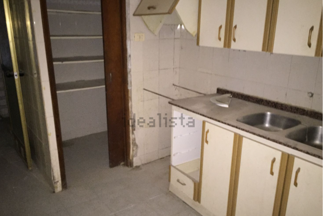Venta de casa por 27900 con 94m y 3 habitaciones en calle tremendal Onda